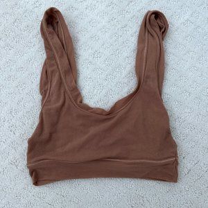 SKIMS SCOOP NECK BRALETTE - color sienna